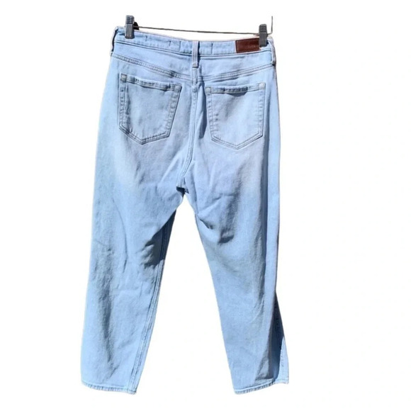 HOLLISTER size 29 distressed jeans - Picture 2 of 4